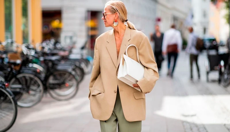 Без сожалений: 6 трендов, которые женщины с хорошим вкусом оставляют в 2025 году