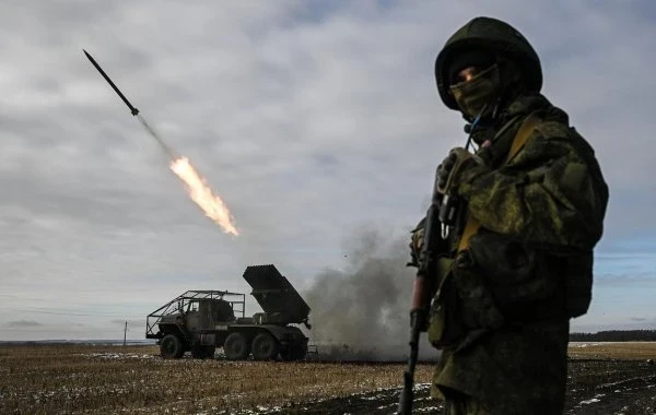 Юрий Подоляка в свежей сводке от 15.01.2026 сообщил о том, ВС РФ стремительно продвигаются к Запорожью