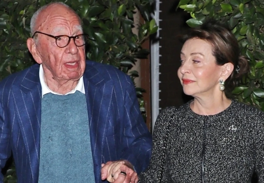 Мать Даши Жуковой с 94-летним мужем-миллиардером Рупертом Мёрдоком засняли на свидании