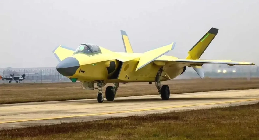 Полноценное пятое поколение: J-20A новой постройки взлетел с двигателями WS-15