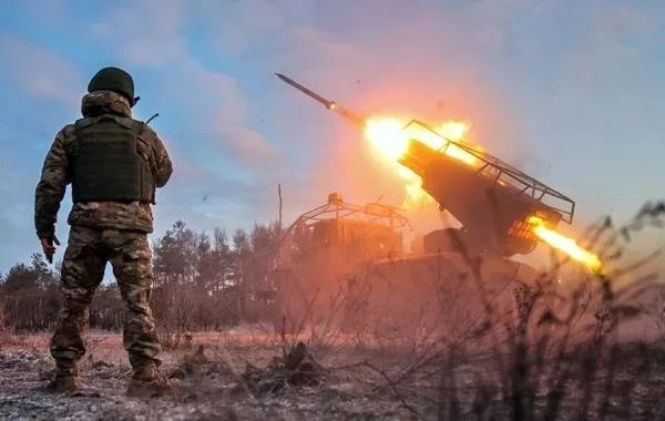 ВС РФ возобновили активность на Липцевском плацдарме: новая сводка СВО от Юрия Подоляки на 8 февраля