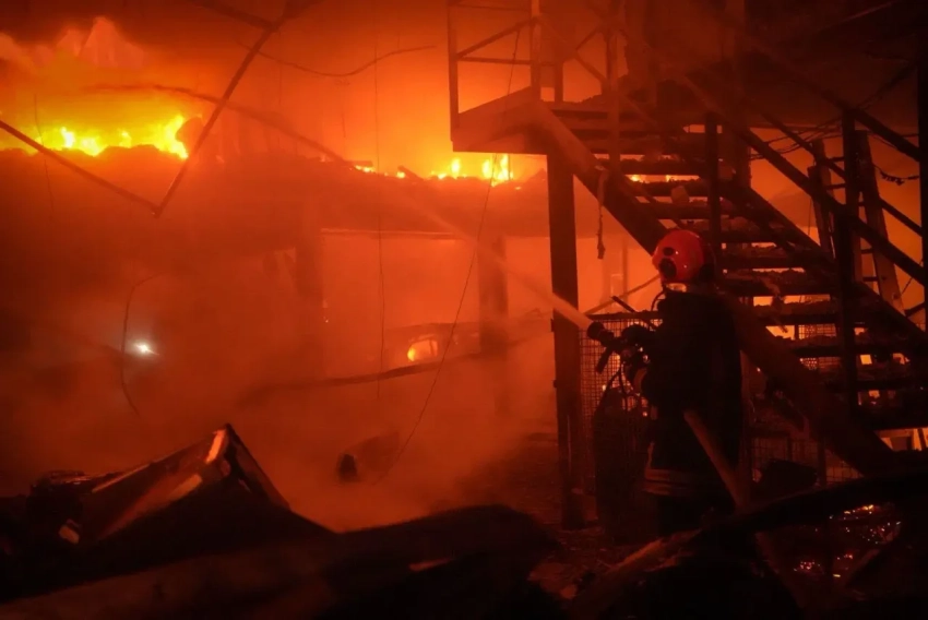 Ракетные удары нанесены по целям в черниговском Нежине