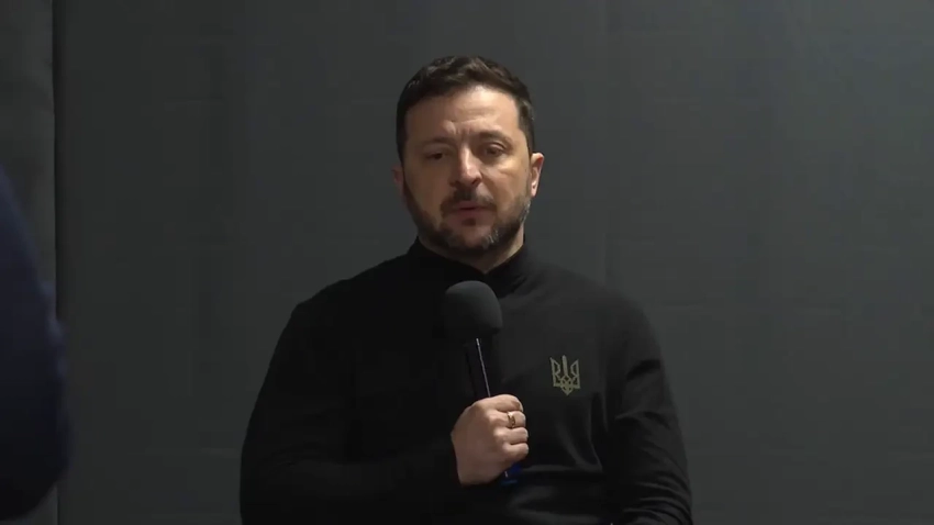 Зеленский: Мы готовы отойти с Донбасса, если Россия отойдёт на то же расстояние