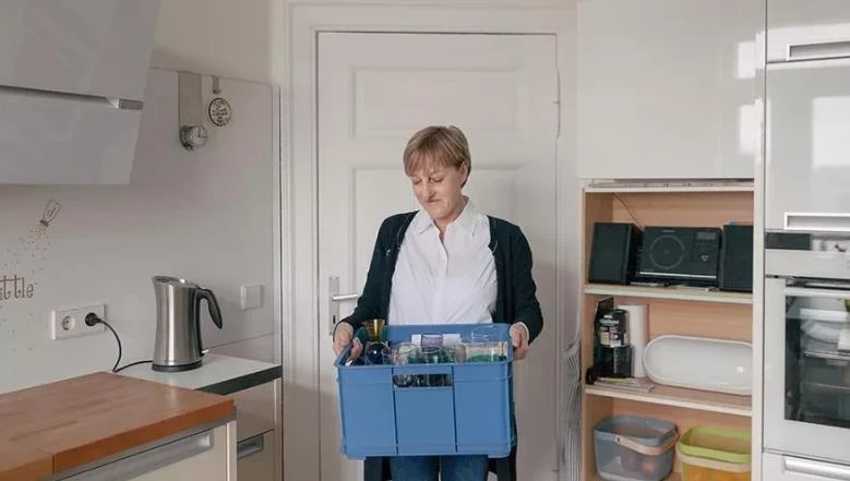 Шведская «смертная уборка» и японская система КонМари: два пути к идеальному порядку в доме