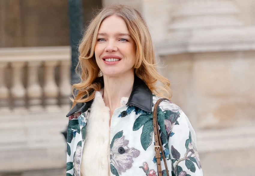 Наталья Водянова посетила показ Louis Vuitton в Париже