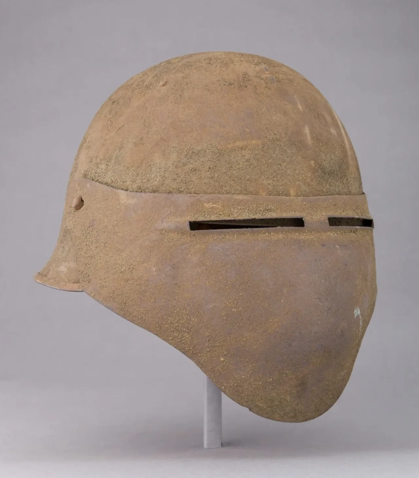 Армейские каски Башфорда Дина