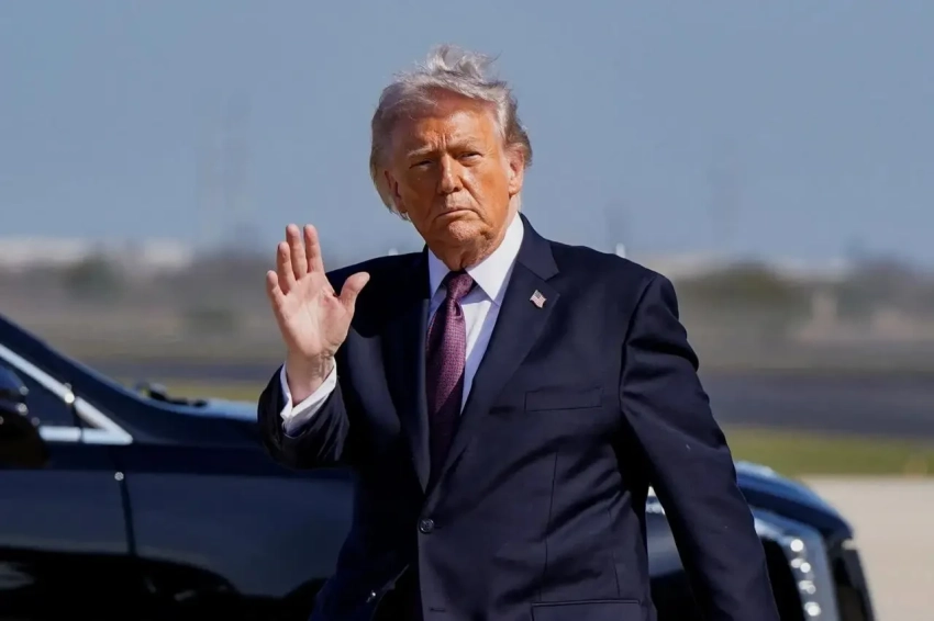 Трамп назвал НАТО «бумажным тигром», пообещав запомнить трусость союзников