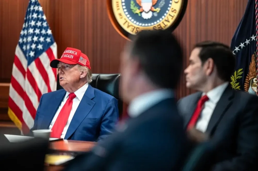 Скачки цен на нефть фиксируются на фоне слов Трампа о «5-дневном перемирии»