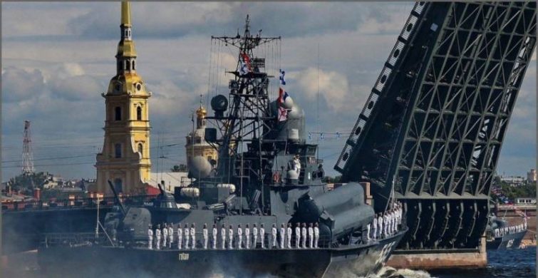 День командира надводного, подводного и воздушного кораблей и не только отмечают 8 октября 2024 года в России